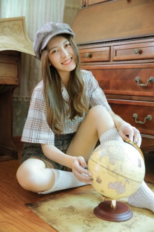 年轻的少妇3中文字幕
